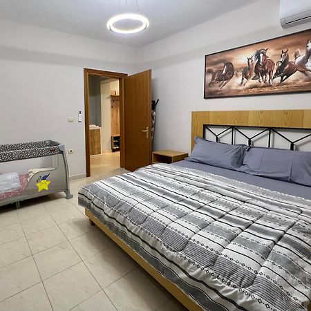 Apartment In Skanderbeg Square - Tirana Center 2 المظهر الخارجي الصورة