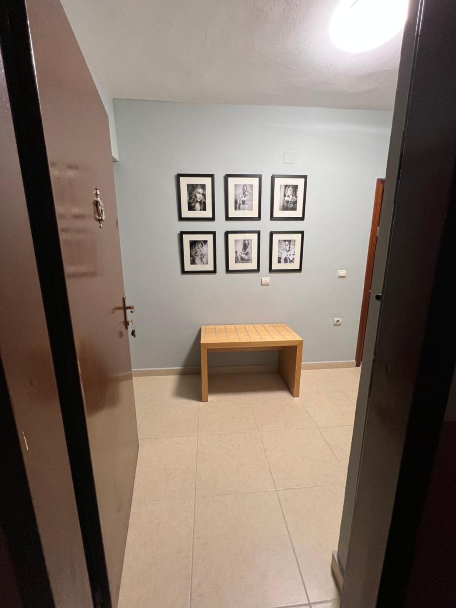 Apartment In Skanderbeg Square - Tirana Center 2 المظهر الخارجي الصورة