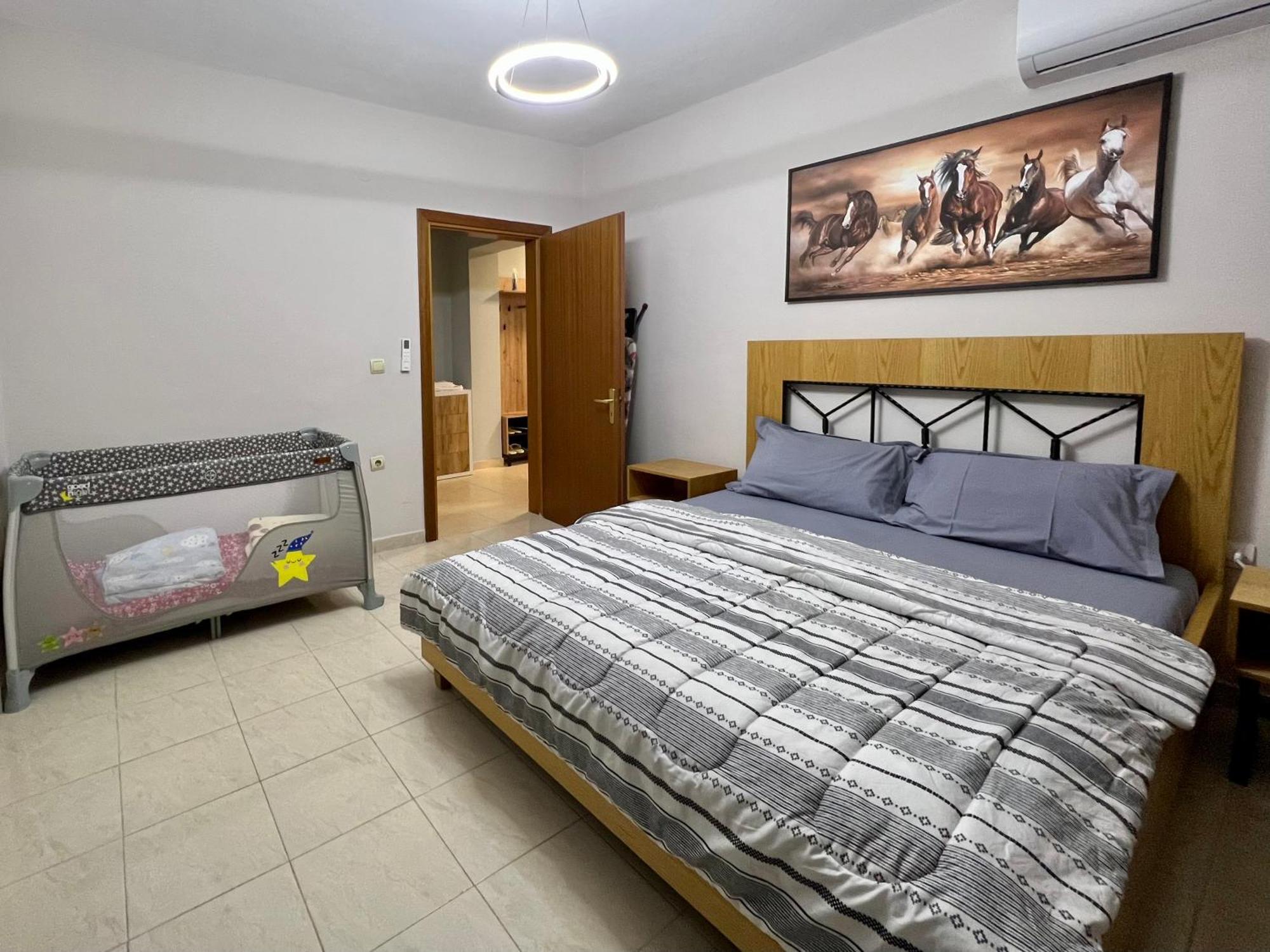 Apartment In Skanderbeg Square - Tirana Center 2 المظهر الخارجي الصورة