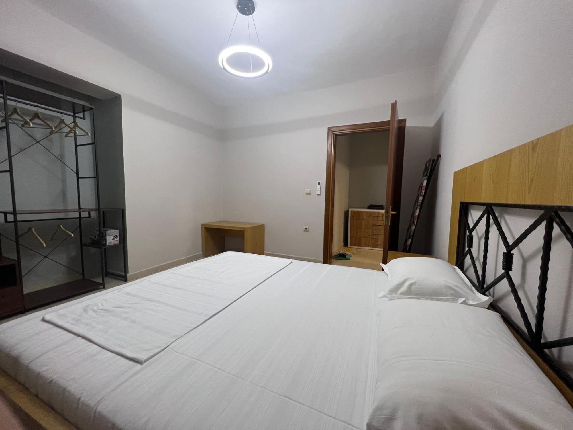 Apartment In Skanderbeg Square - Tirana Center 2 المظهر الخارجي الصورة