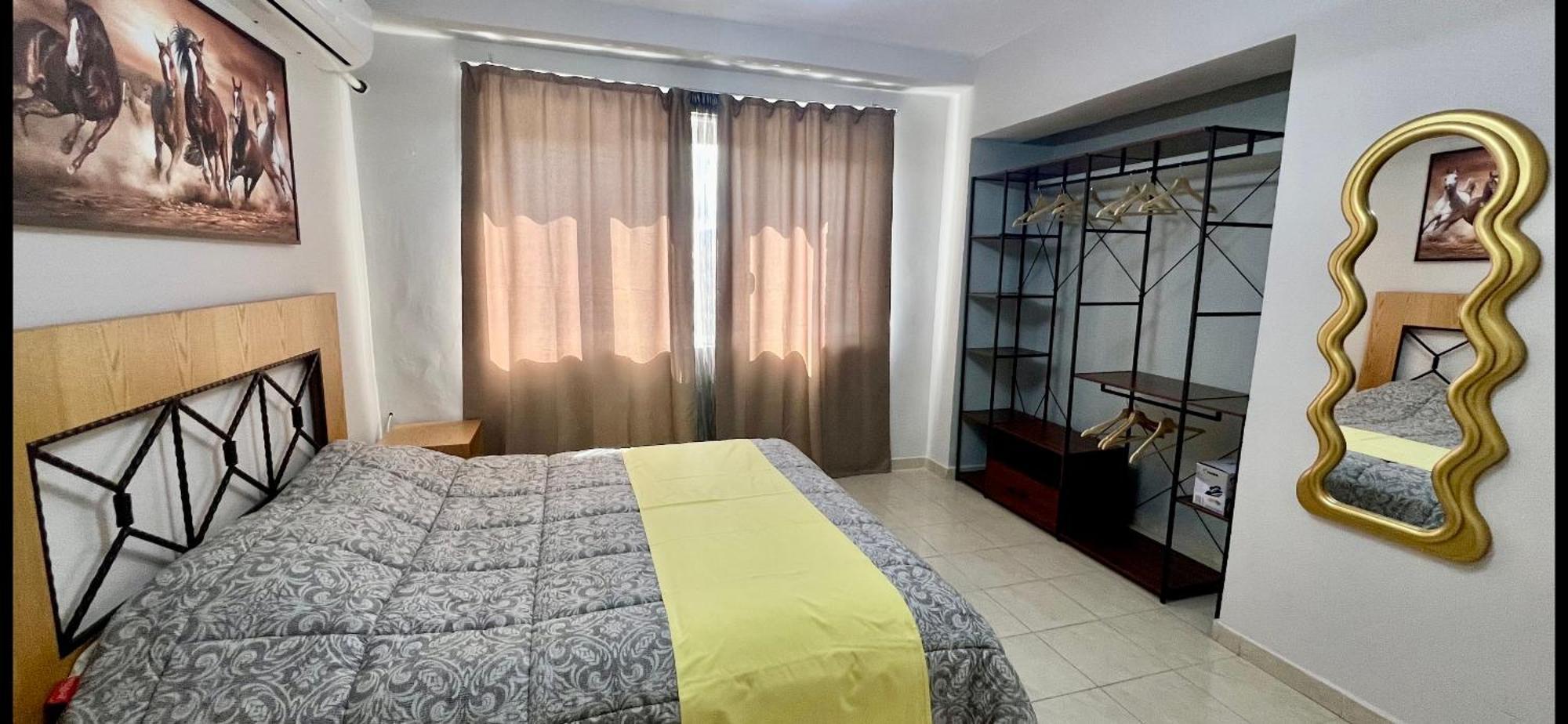 Apartment In Skanderbeg Square - Tirana Center 2 المظهر الخارجي الصورة